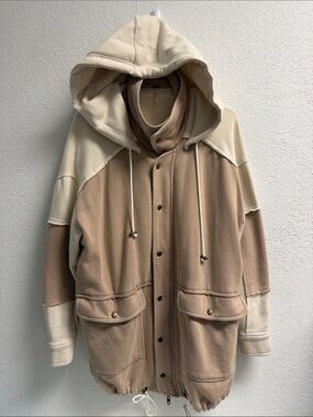 Like New Free people  Hooded Two-Tone Fleece Jacket - Beige/Cream oversized XS